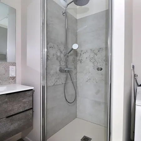 The Monplaisir - Magnificent T2 - 8th Apartment *