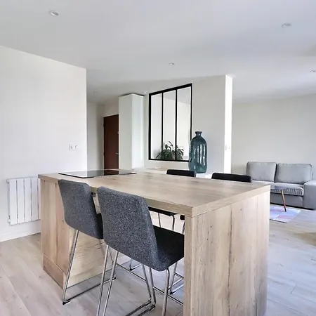 The Monplaisir - Magnificent T2 - 8th * Lyon